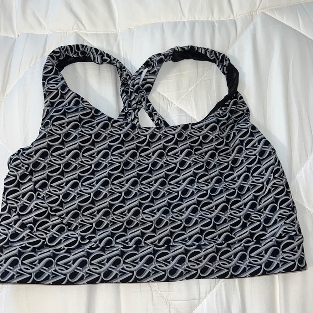 Victoria’s Secret sportsbra